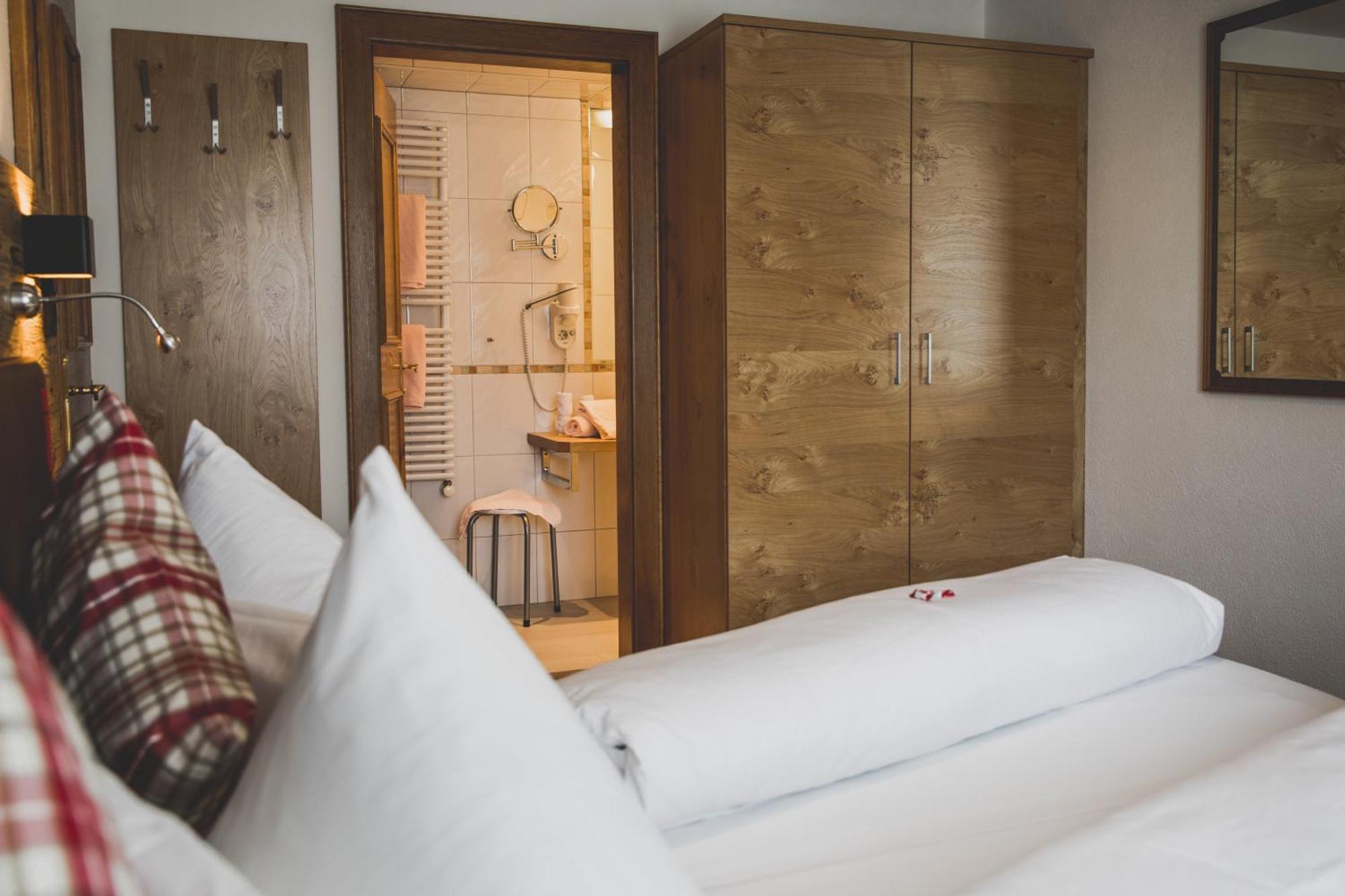 Hotel Montfort Sankt Anton am Arlberg Buitenkant foto
