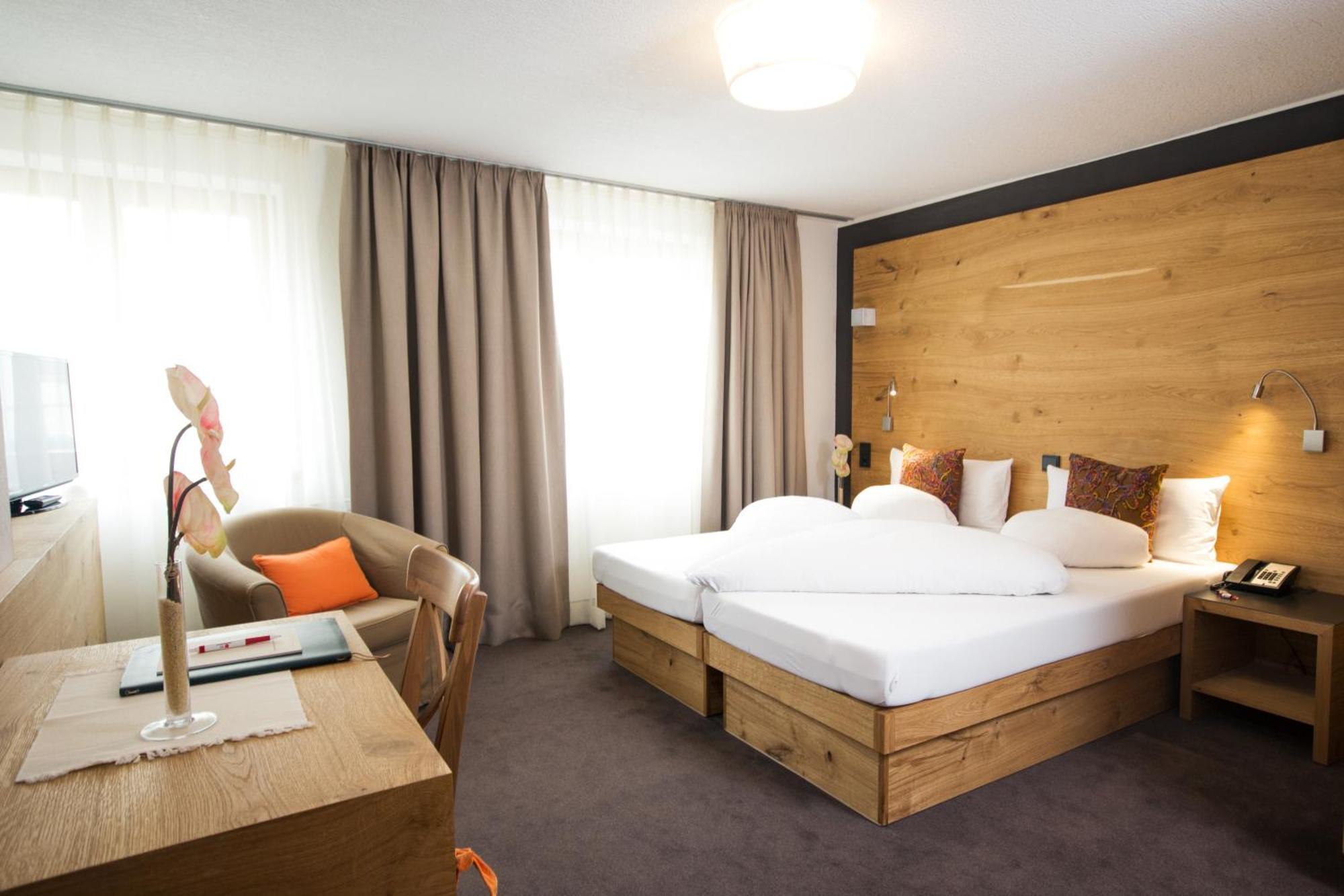 Hotel Montfort Sankt Anton am Arlberg Buitenkant foto