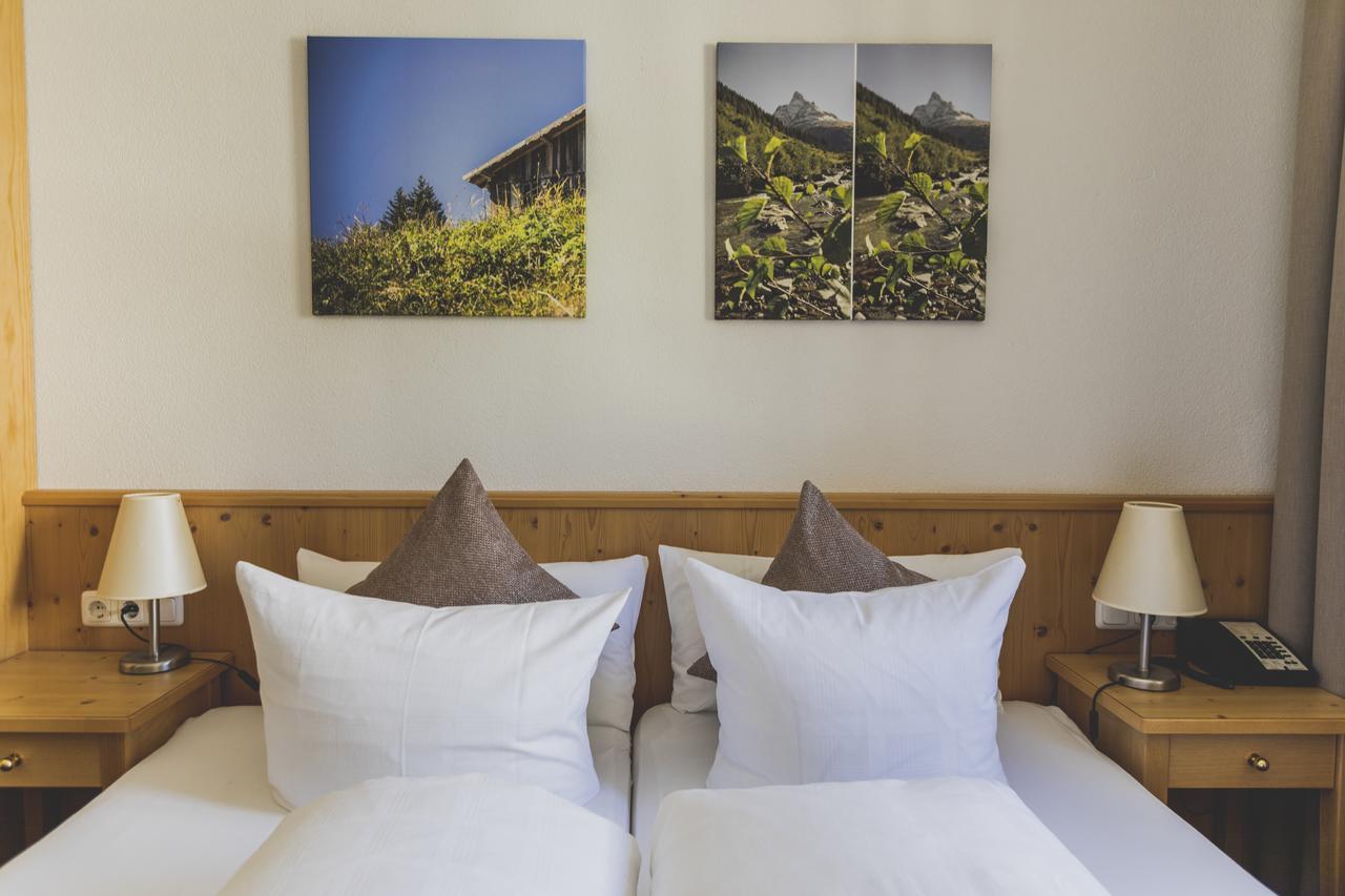 Hotel Montfort Sankt Anton am Arlberg Buitenkant foto